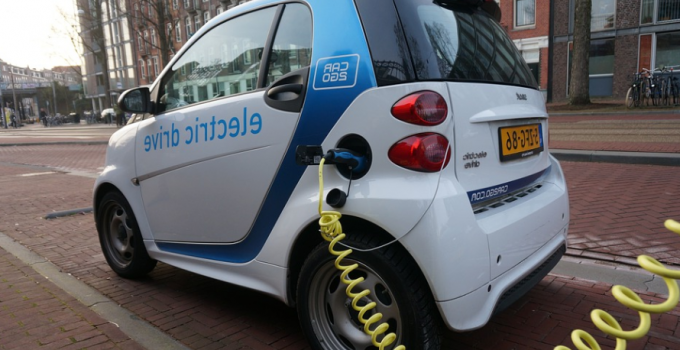 Centro Tecnológico de Veículos Híbridos e Elétricos é inaugurado em Curitiba