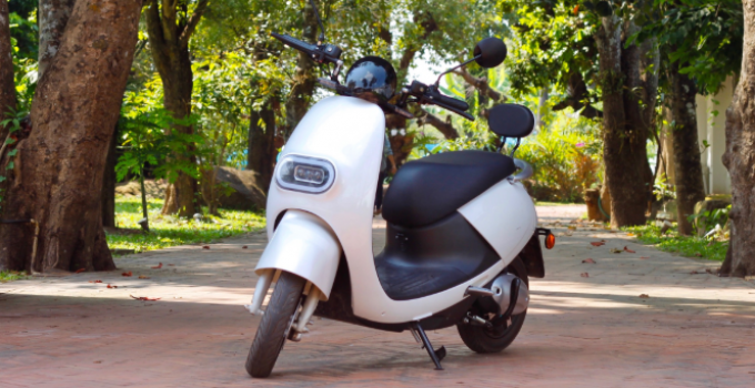 Scooter elétrica SWAG Type