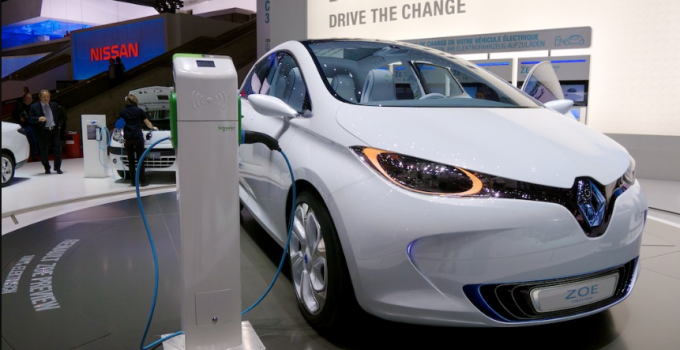 Renault Zoe chega ao Brasil em 2019