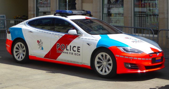 Tesla Luxemburgo