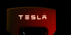Patentes livres da Tesla: montadora disponibliza suas patentes para uso público